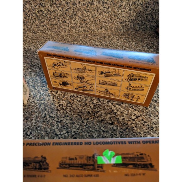 Vintage Tyco Trains lot of 7 Amtrak Baby Ruth Wesson In and Out of Box Condition - Picture 11 of 15